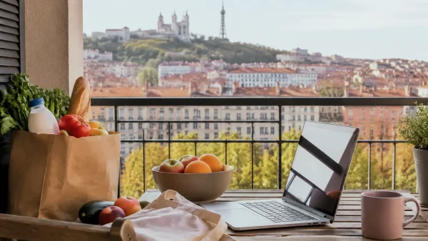 Courses en ligne à Lyon : drive ou livraison, ce que j&rsquo;ai vraiment comparé pour vous